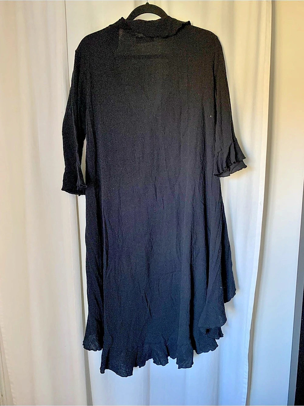 bryn WALKER Black Ruffle Duster Small - Picture 2 of 10